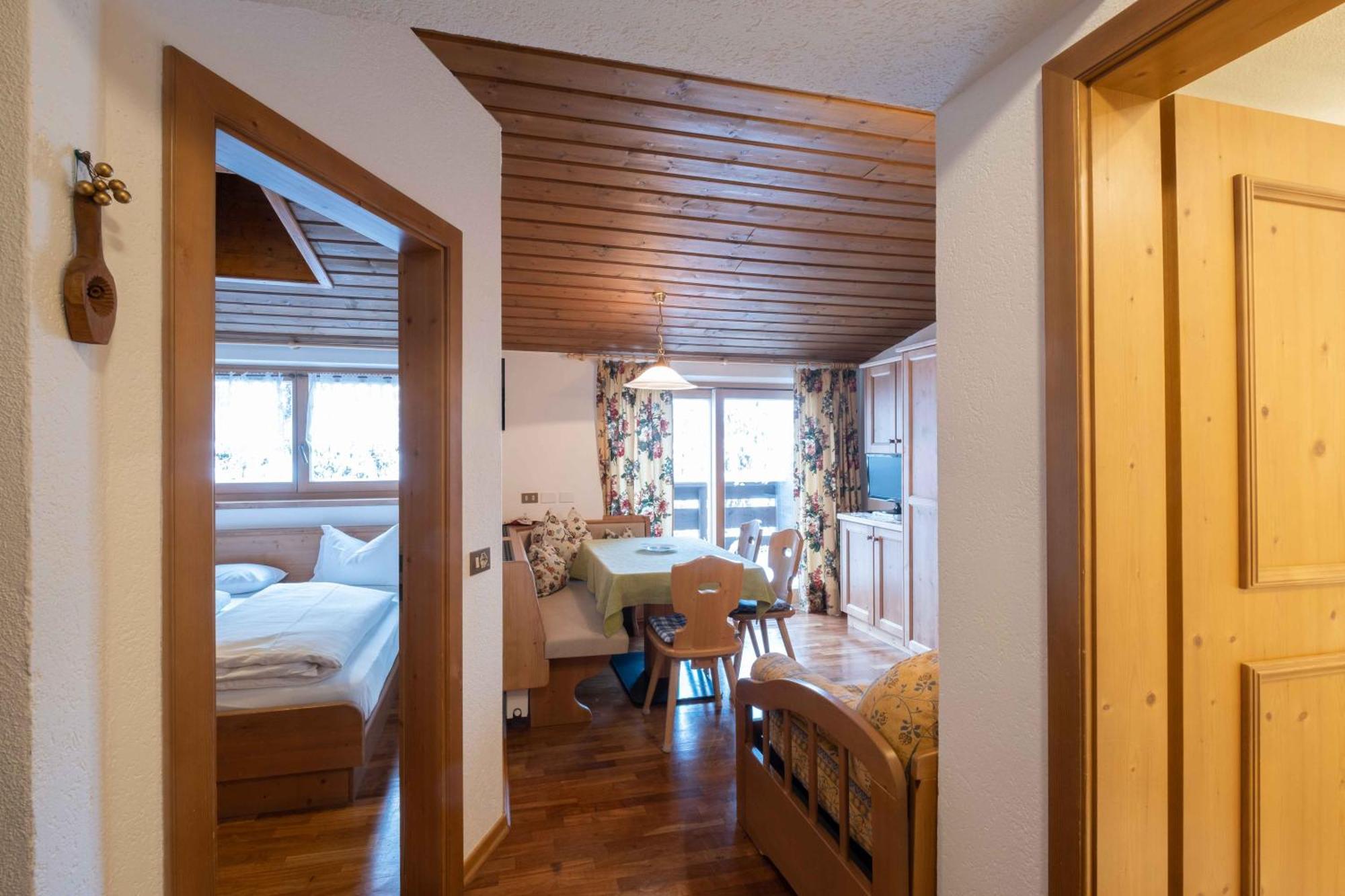 Residence Salvan Корвара ин Бадия Екстериор снимка
